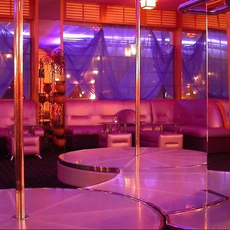 Adria Hotel 3*