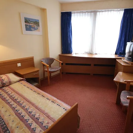 Adria Hotel
