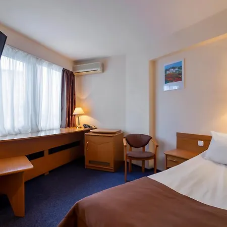 Adria 3* Kijów